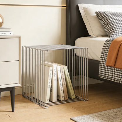 Side Table with Metal Frame, Modern Minimalist End Table, Space-Saving Bedside Table, Nightstand Suitable for Bedroom