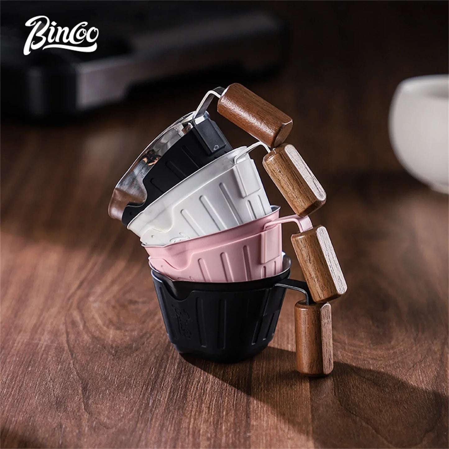 Bincoo Professional Espresso Measuring Cup, 90ml Dual Spout with Wood Handle and ml/oz Scales for Barista-Level Control