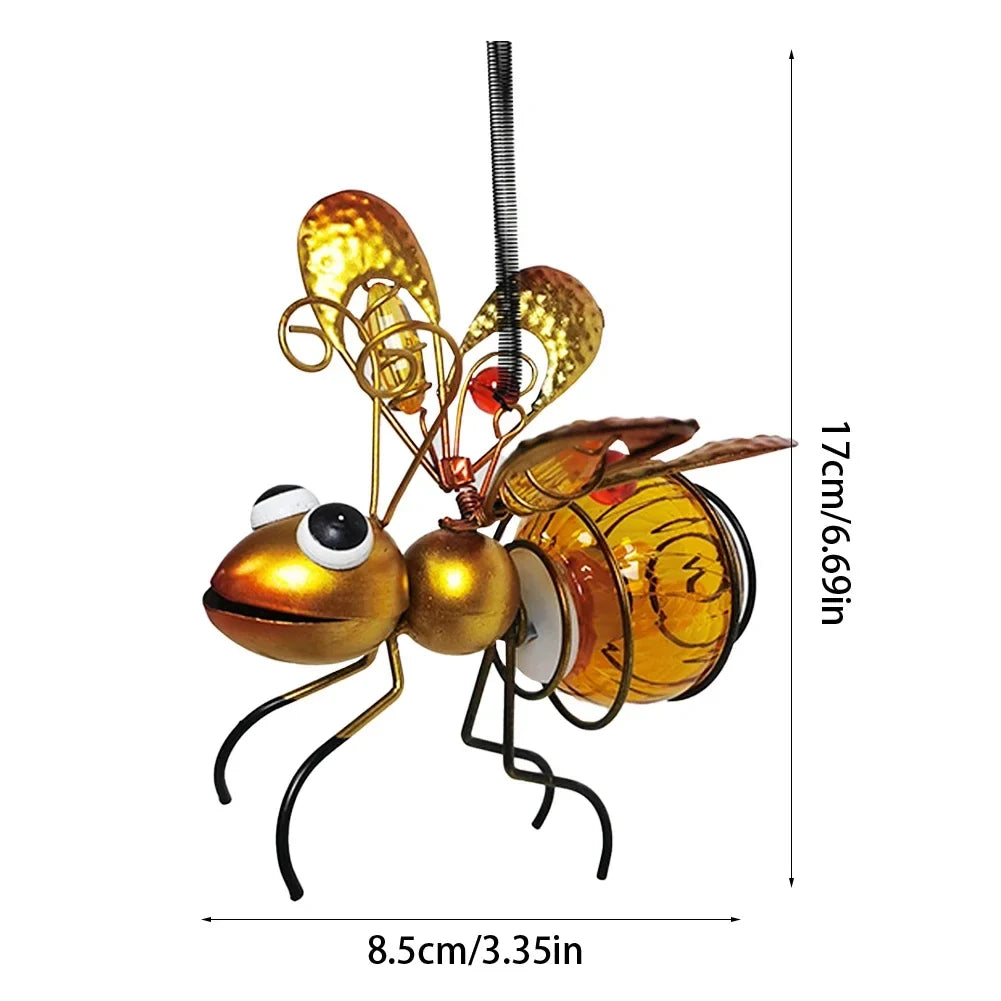 Solar Powered Hanging Bug Light Metal Hanging Flying Insects Lamp Garden Bug Light Ornament for Outside Lawn Decor