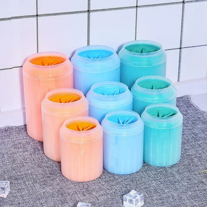 Pet Foot Washing Cup Portable Cat and Dog Foot Cleaner Soft Silicone Dog Paw Cleaning Tools Mini Wash Brush Bucket Pet Supplies
