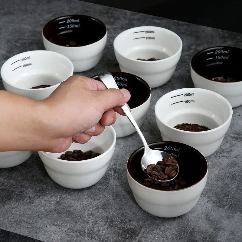 200ml Ceramic Coffee Bowl with Scale Thickened Measuring Bowl U Cupping Cup with Spoon Espresso Measuring Cup Coffee Accessories