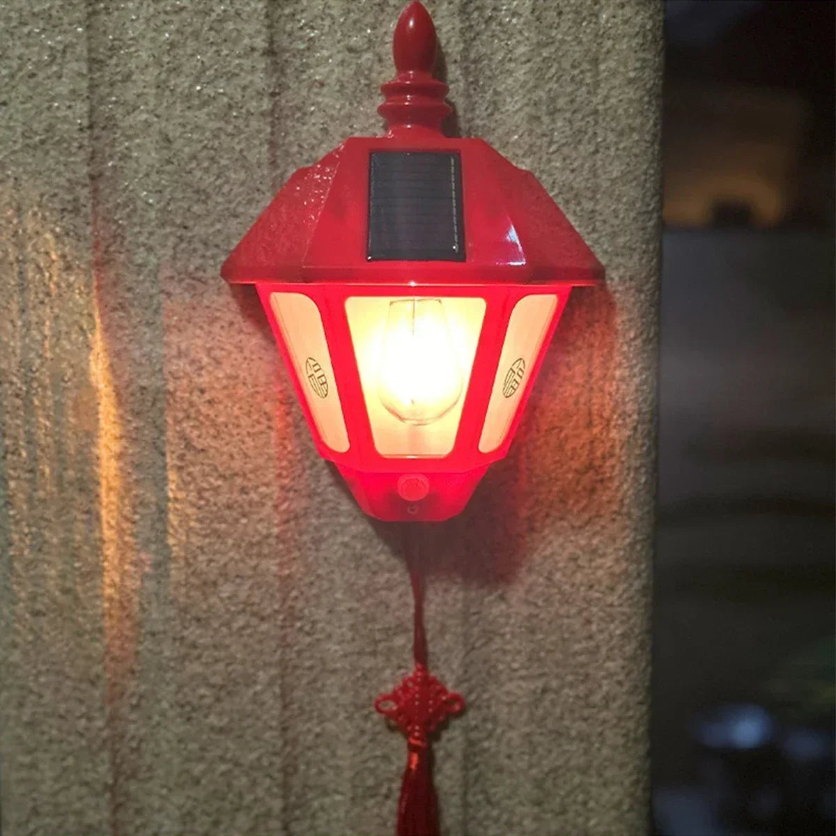 LED Outdoor Solar Wall Light Human Motion Sensing Retro Powered Lamp Waterproof Villa Garden Balcony Decorative Wall Lamp