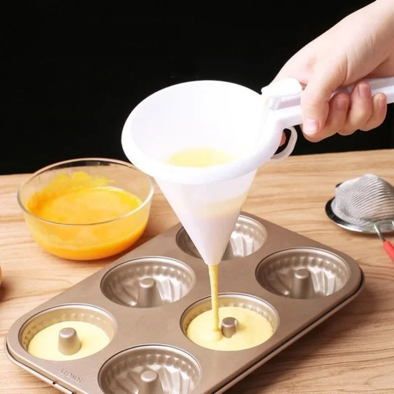 Adjustable Hand-held Baking Funnel Tools Cream Batter Chocolate Liquid Dispenser Pastry Mold Cookie Cupcake Pancake Baking Tools