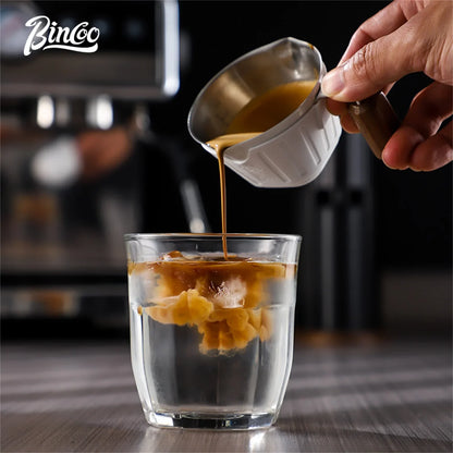 Bincoo Professional Espresso Measuring Cup, 90ml Dual Spout with Wood Handle and ml/oz Scales for Barista-Level Control