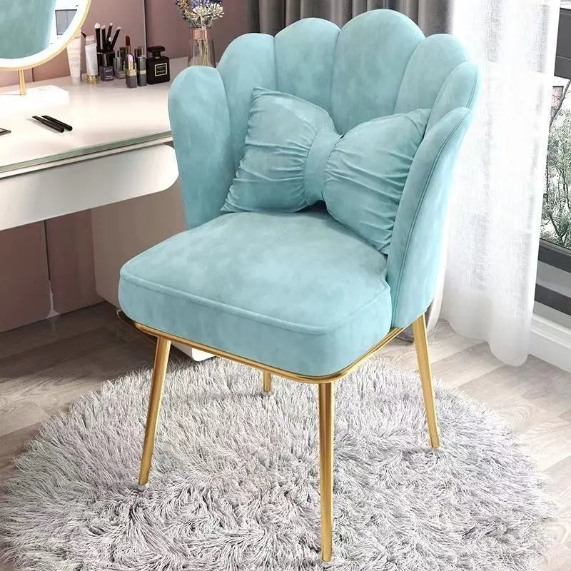 Female makeup chair, simple dressing stool, luxurious backrest, petal chair, dormitory computer chair, free pillow giveaway