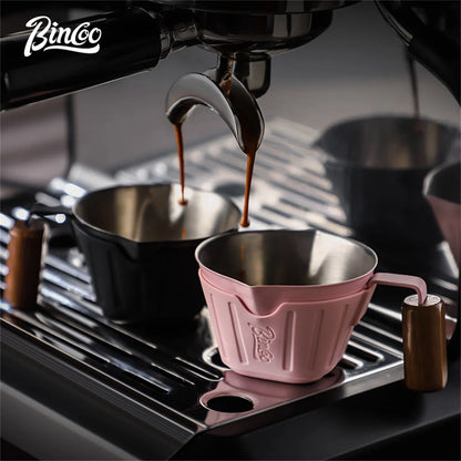 Bincoo Professional Espresso Measuring Cup, 90ml Dual Spout with Wood Handle and ml/oz Scales for Barista-Level Control