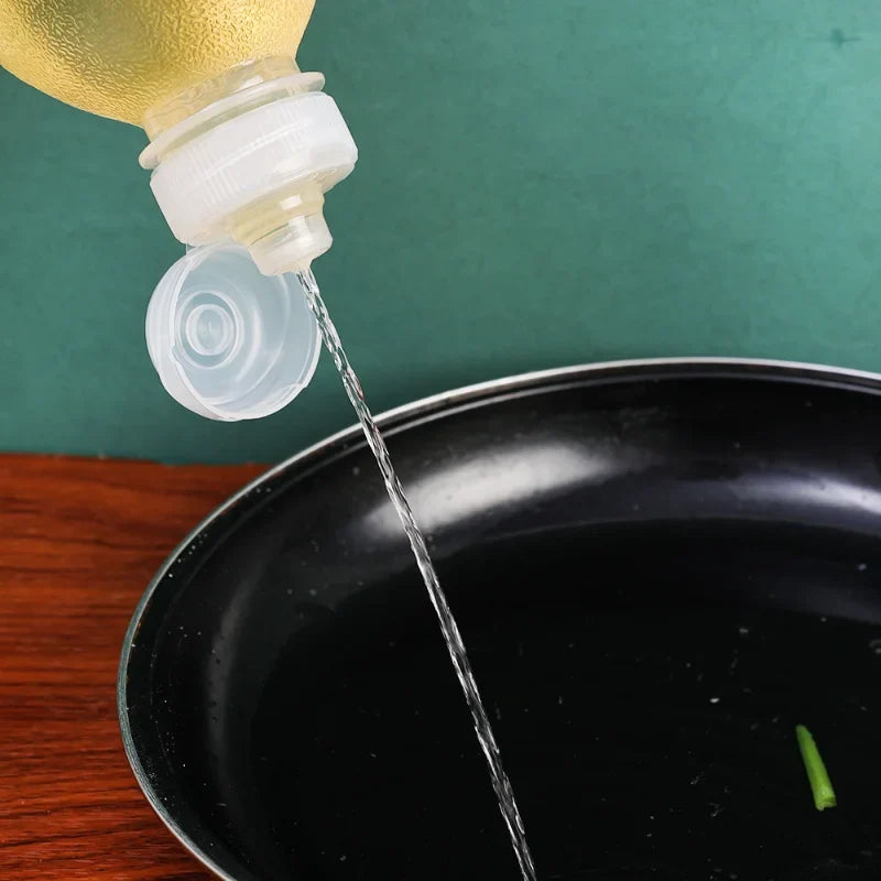 1000ML Squeeze Seasoning Bottles Screaming Oil Control Bottle High Temperature Oil Resistance Soy Multifunction Sauce Oil Bottle