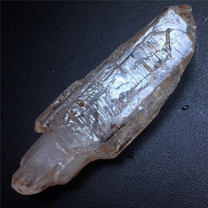 Natural White Crystal Skeleton Backbone Rough Stone