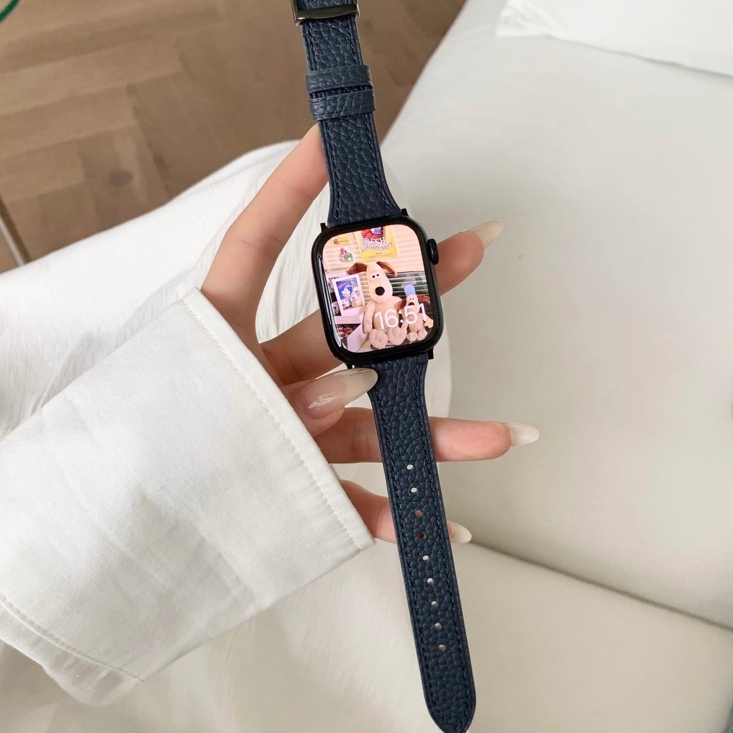 Square Buckle Lychee Leather Waist Strap