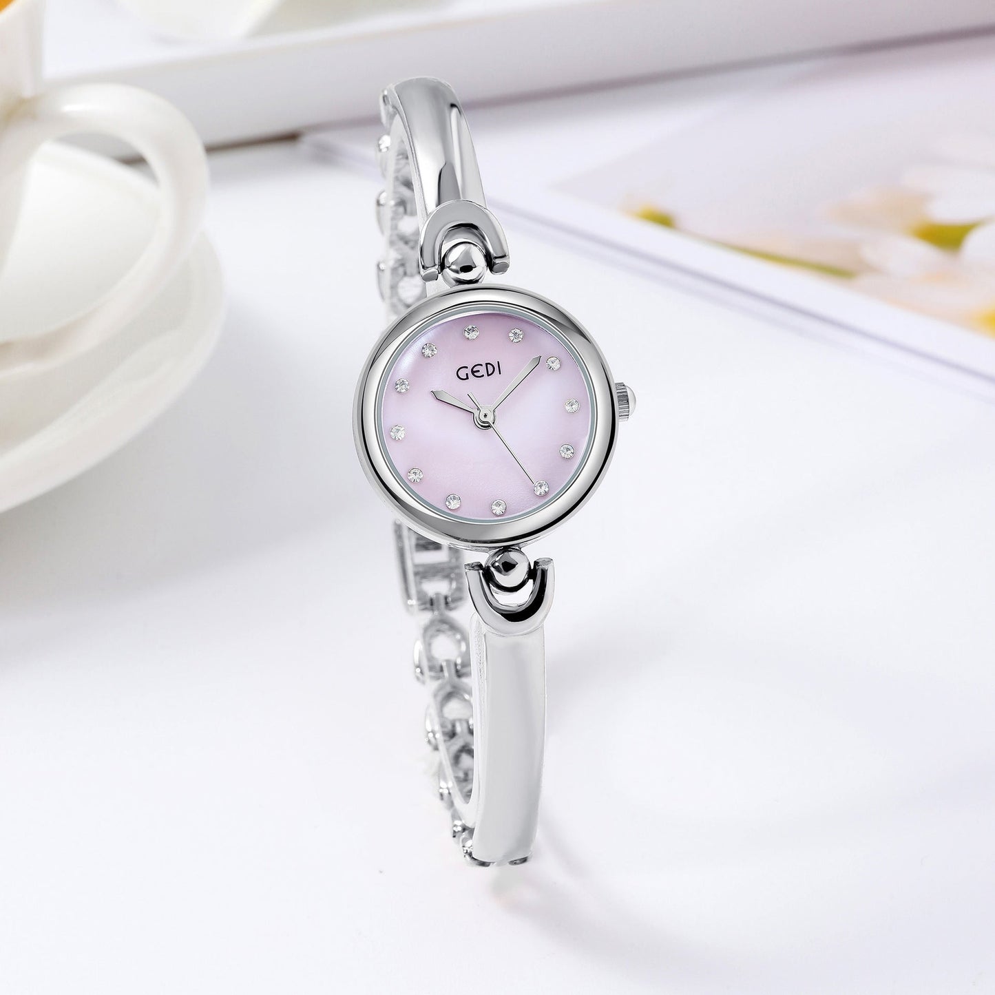 Women's Simple Bangle Quartz Watch