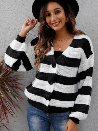 New autumn and winter women's clothing contrasting striped button spliced woven sweater jacket