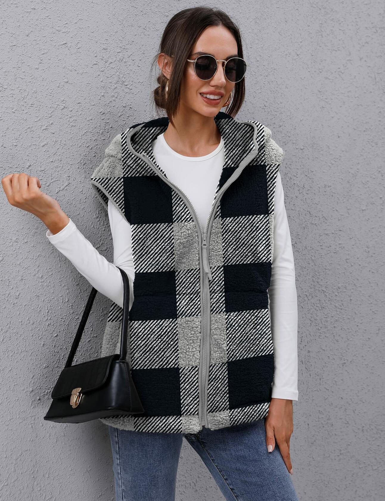 TFSDOD Womens Fuzzy Sherpa Fleece Vest Cozy Sleeveless Sweater Plaid- Size  M