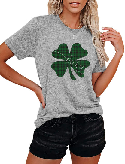 St Pattys Day Shirt Women Everybody in The Pub Getting Tipsy Lucky Clover Tee S