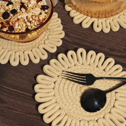 AHHFSMEI 8 Inch Heat Resistant Trivets Pot Holders 4pcs Light Brown