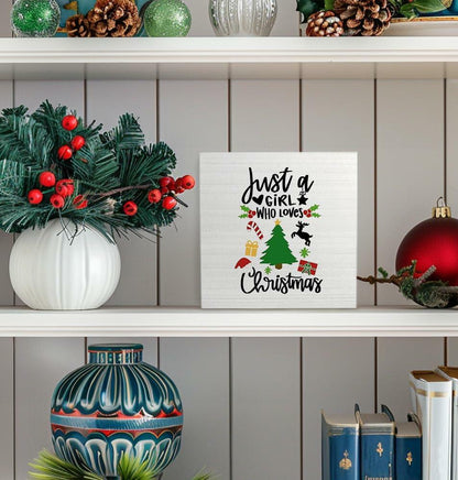 Absnfatu Christmas Wooden Box Sign Just a Girl Who Loves Christmas 5x5 Inch