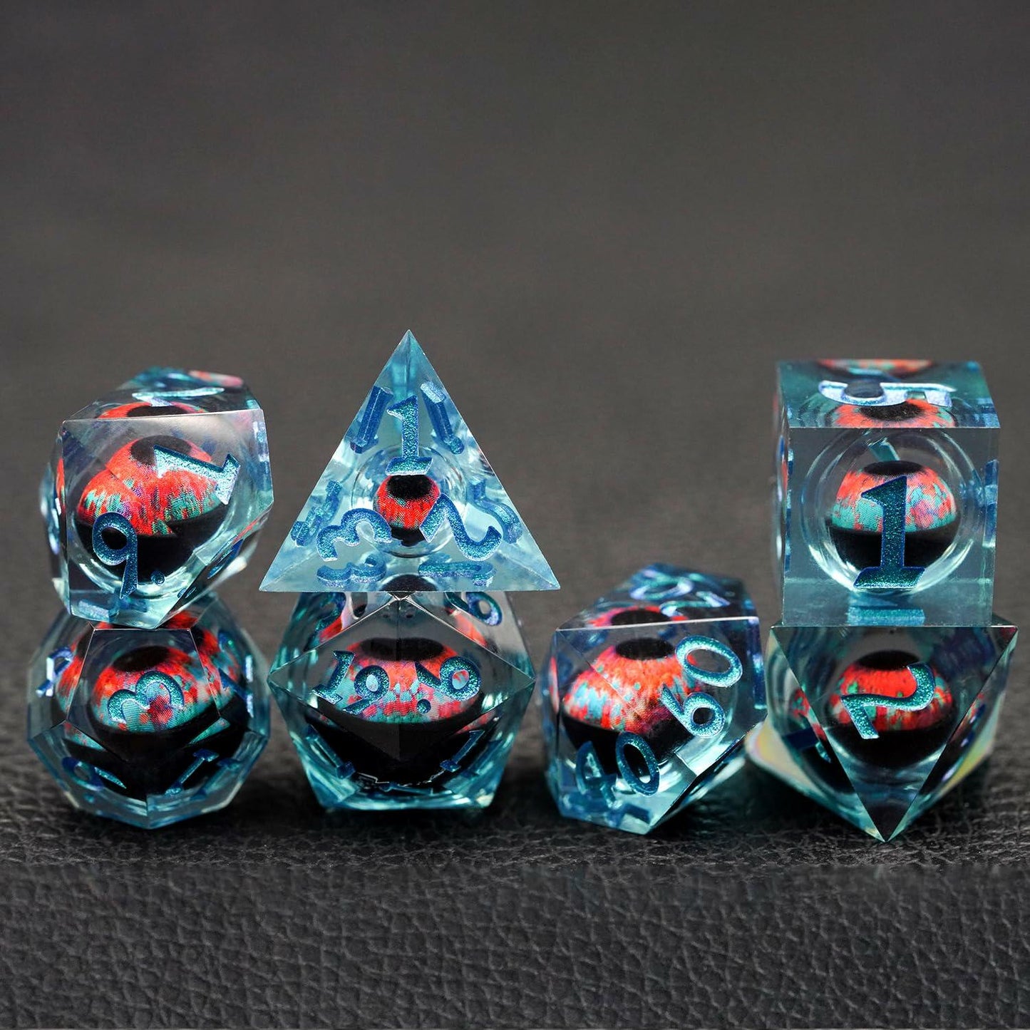 Maywin Dungeons & Dragons Liquid Core Dragon Eye Polyhedral Dice Set