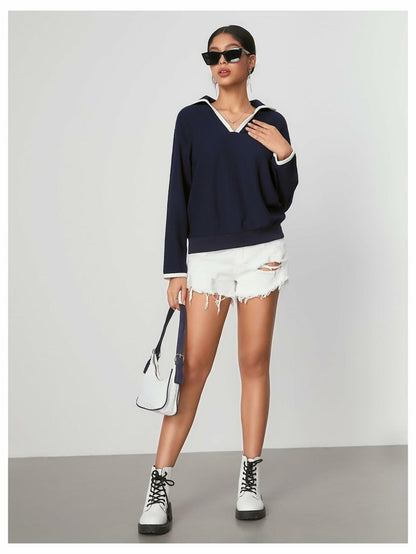 WDIRARA Women's V Neck Letter Graphic Sweatshirt Navy Blue Size S