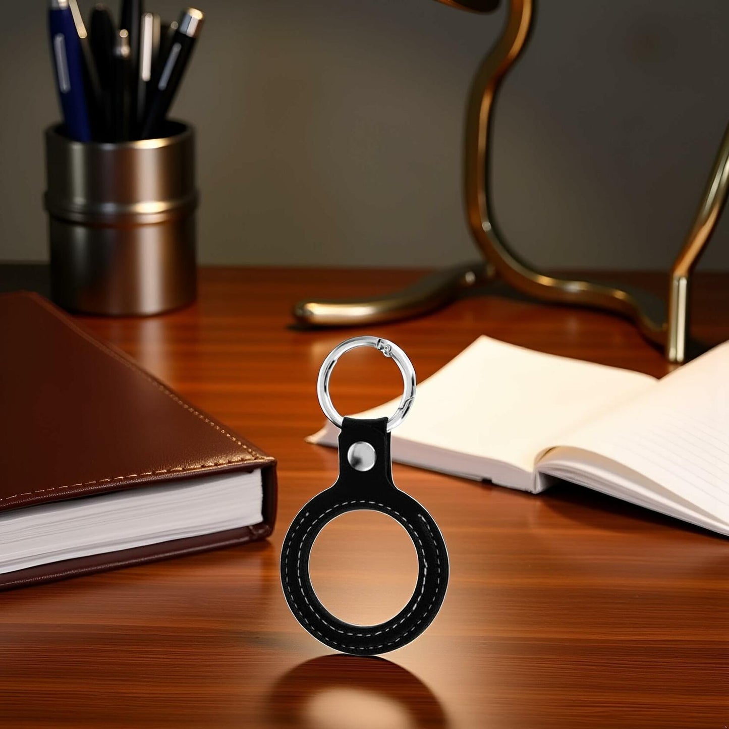 Sluswallow Black Leather Coin Holder Keychain Standard Size Black