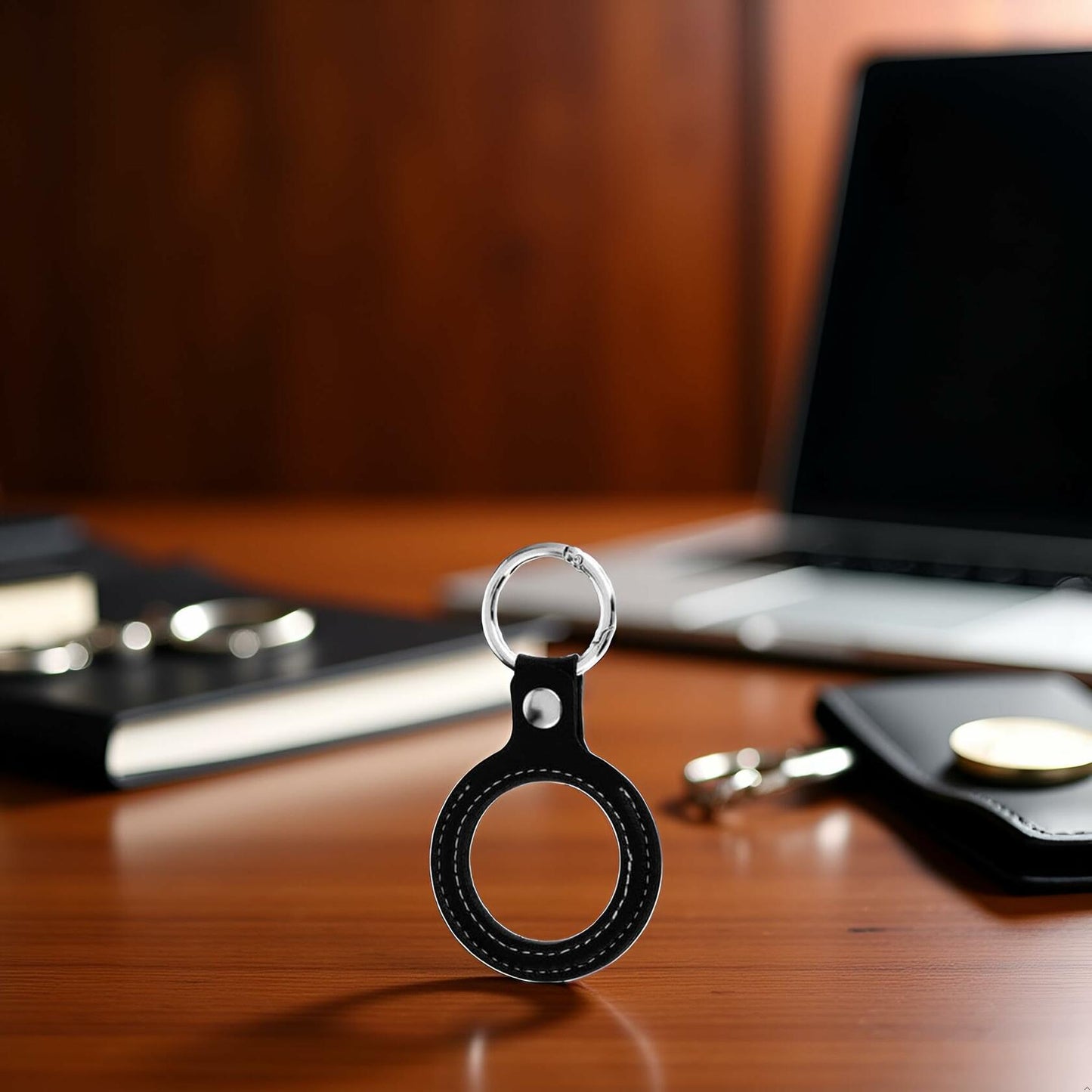 Sluswallow Black Leather Coin Holder Keychain Standard Size Black