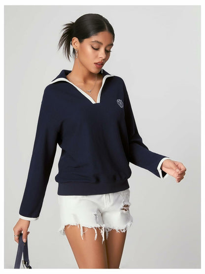 WDIRARA Women's V Neck Letter Graphic Sweatshirt Navy Blue Size S
