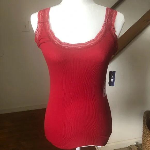 miduo Womens Slim Fit Scoop Neck Lace Trim Ribbed Knit Tank Top Red Size L