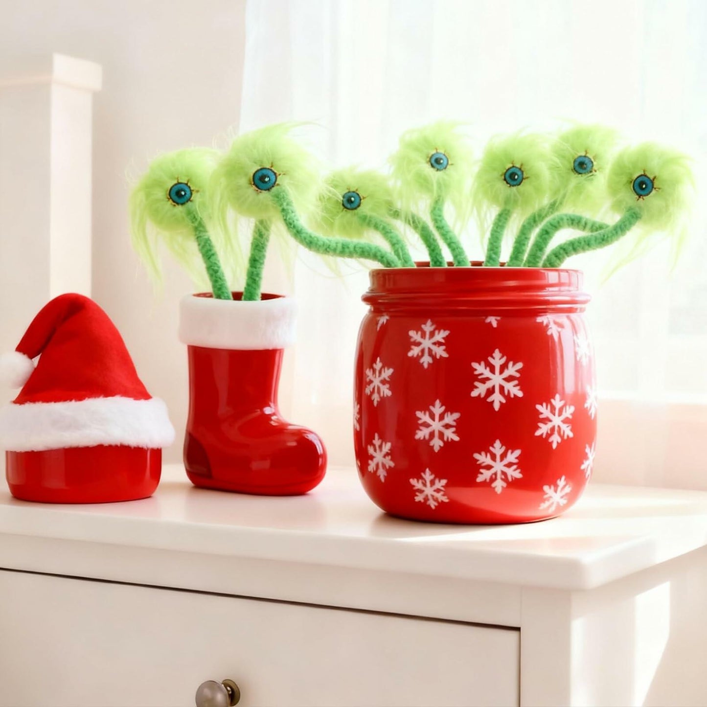 Puluole 10pc Christmas Eyeballs Decorations Floral Picks Green Small