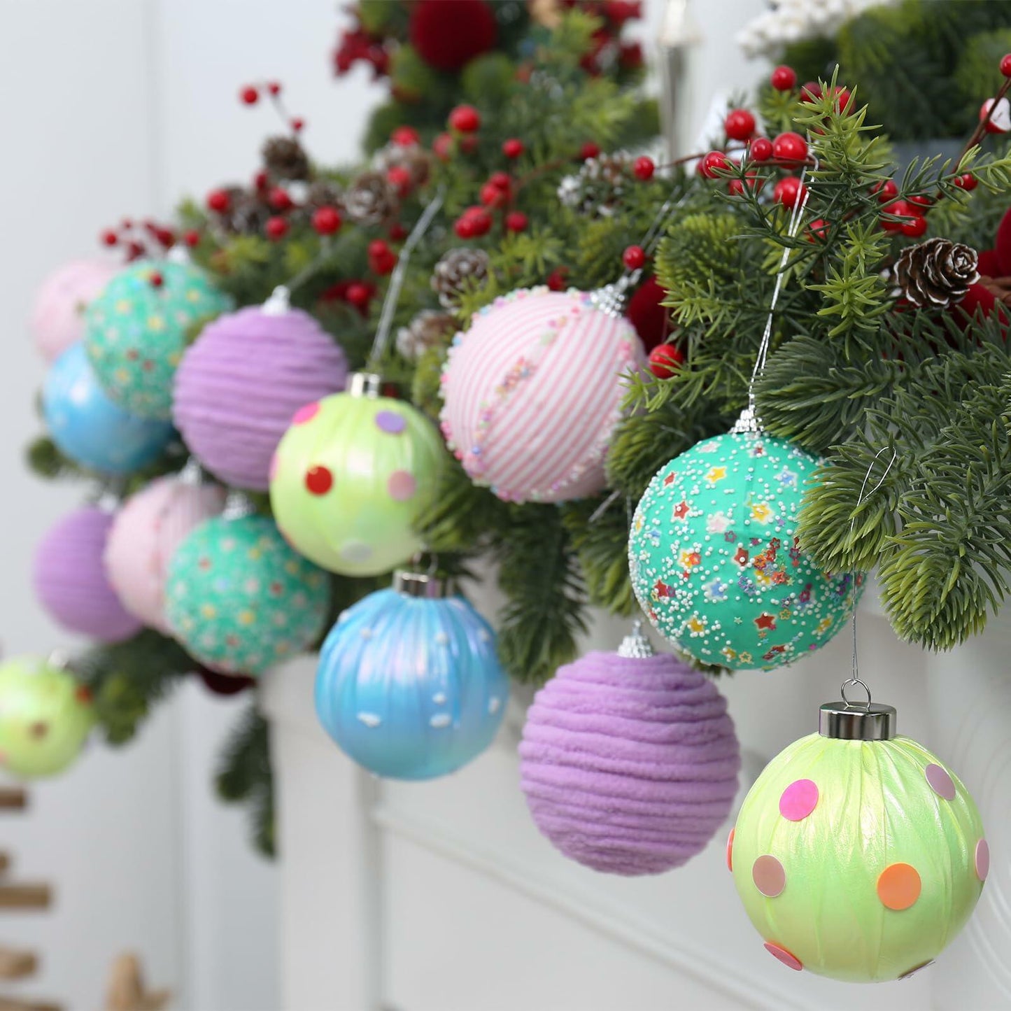 SY Super Bang 15PCS Christmas Ornaments Set 8CM Macaroon Colorful Plastic