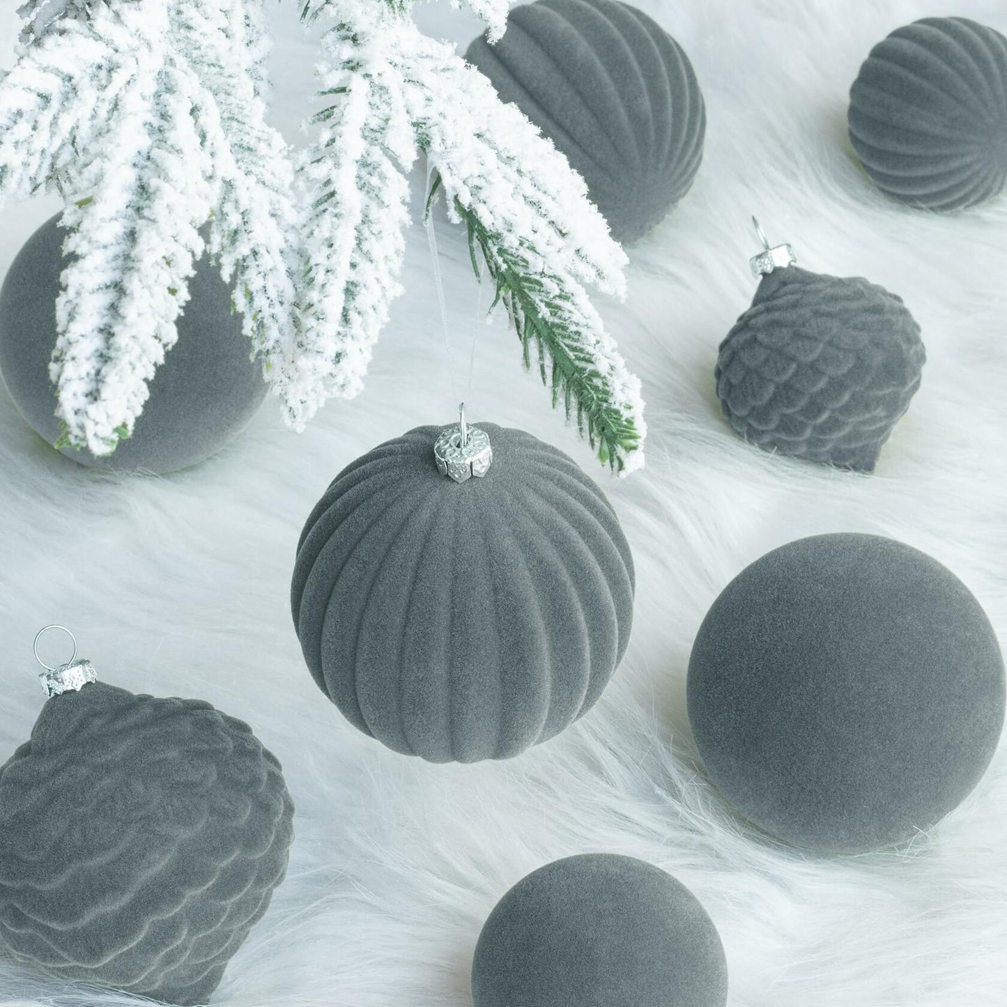 KI Store Velvet Christmas Balls Lux Gray 25pcs Flocked Xmas Tree Decor