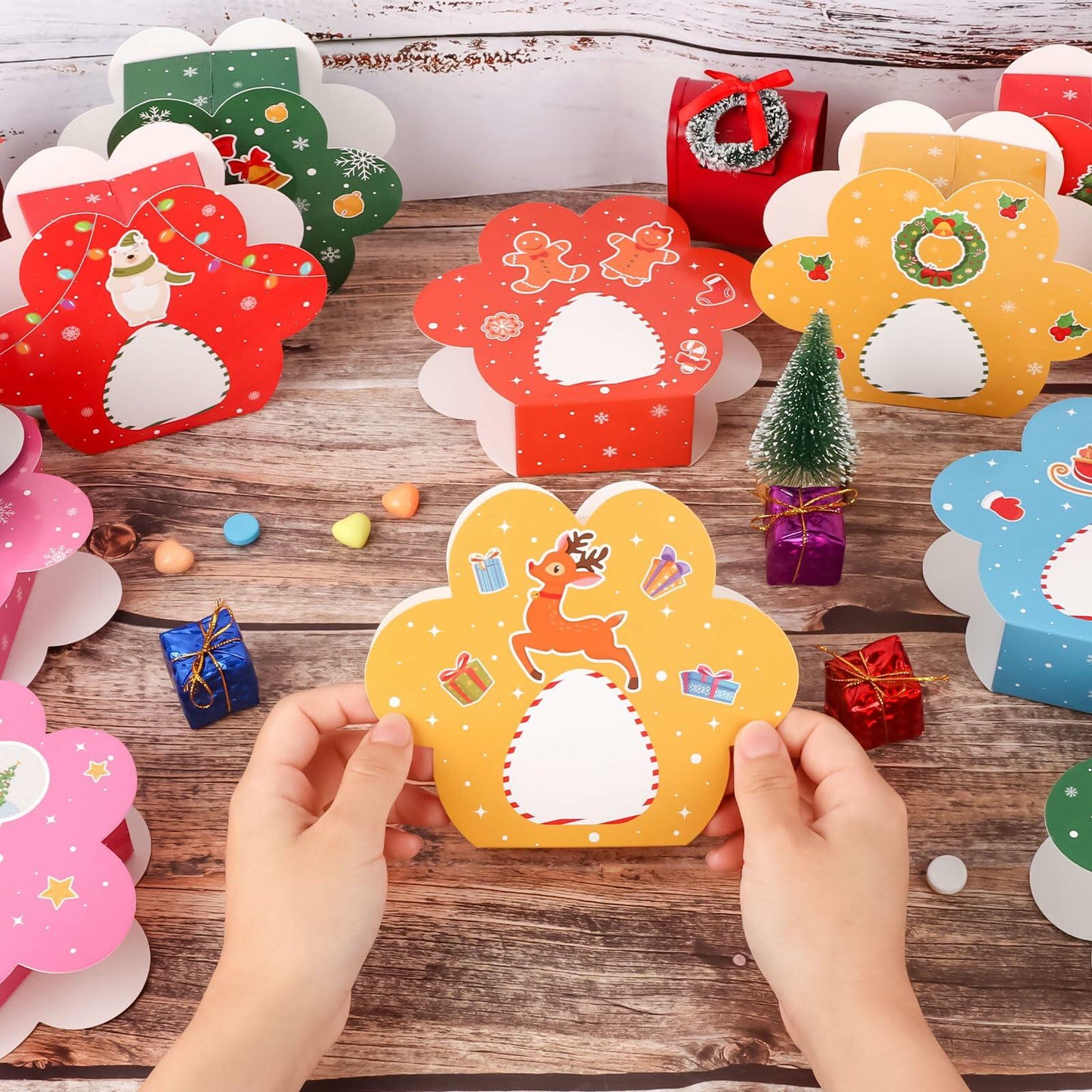 Hxezoc 24 Pcs DIY Christmas Advent Calendar Boxes Dog Paw Xmas Decoration