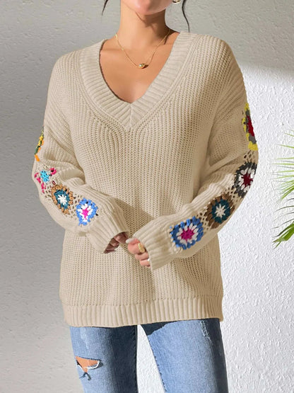 Randomly mixed color hand hook flower splicing V-neck pullover sweater