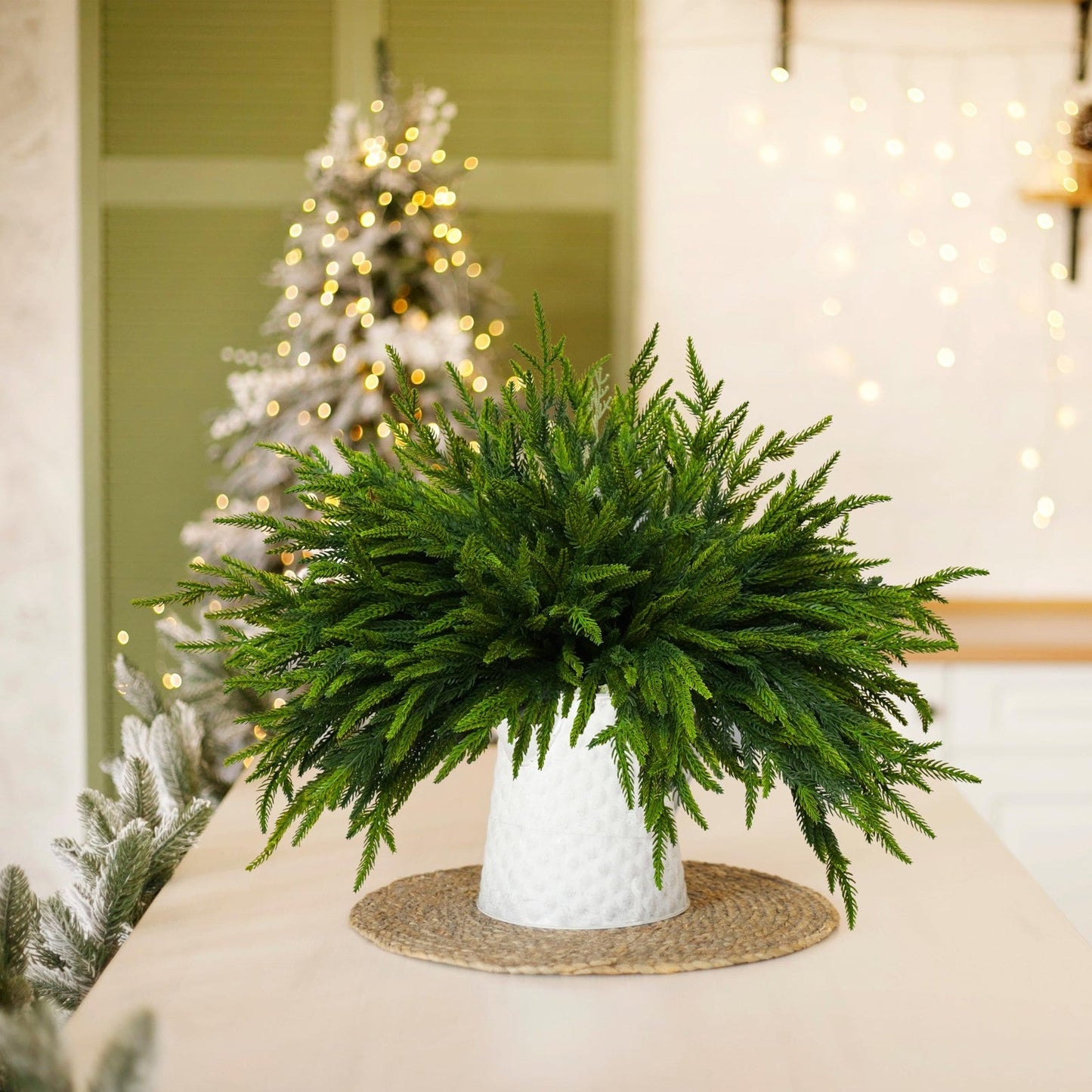 16 Pcs Norfolk Pine Branch 18in Artificial Christmas Green Plastic