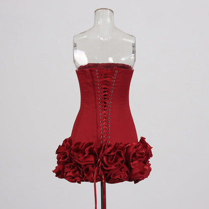 Sexy European and American style dress with strapless shoulder and fashionable three-dimensional flower splicing short dress