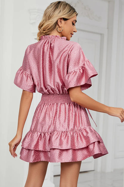 Solid color waist cinching loose V-neck lotus leaf dress for women