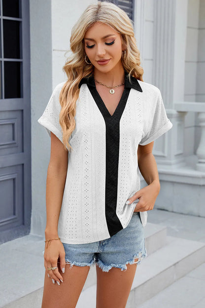 V-neck contrasting short sleeved loose T-shirt top for women