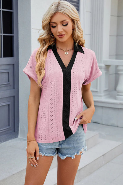 V-neck contrasting short sleeved loose T-shirt top for women